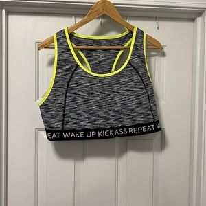 Torrid sports bra new without tags